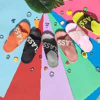 دمپایی کلاسیک ضربدری زنانه پسرانه در 6رنگ متنوع بسیار سبک و راحت ارسال رایگان 