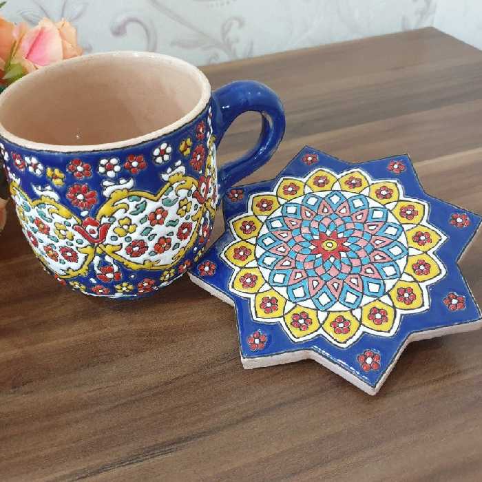 لیوان و زیر لیوانی سفالی میناکاری