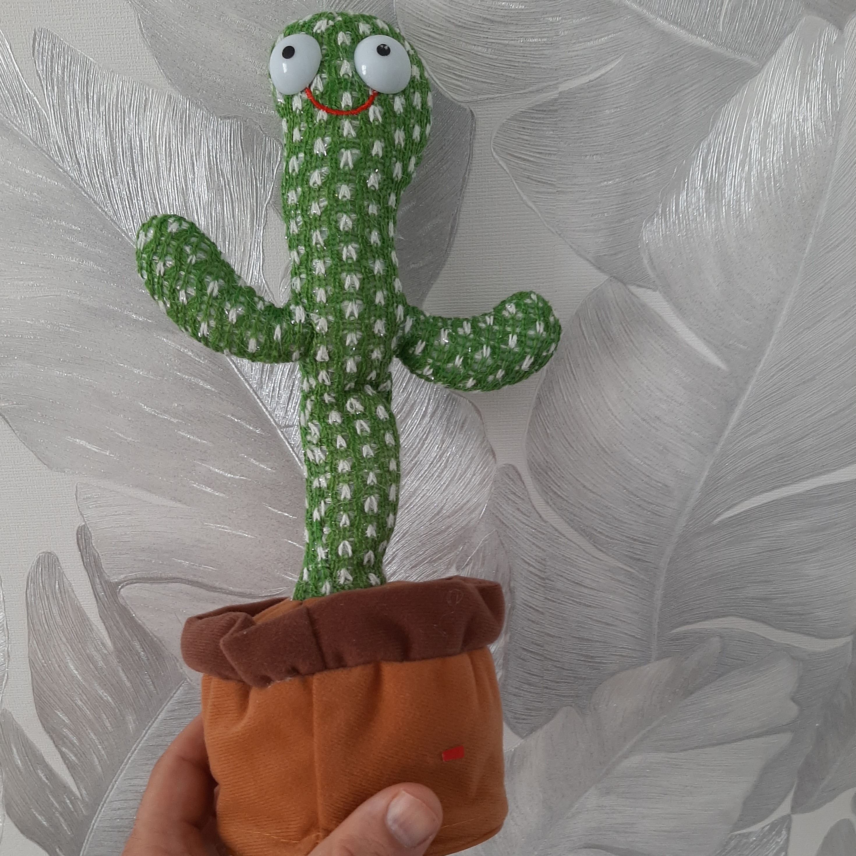 اسباب بازی کاکتوس موزیکال سخنگو ( قابل استفاده با باتری قلمی )