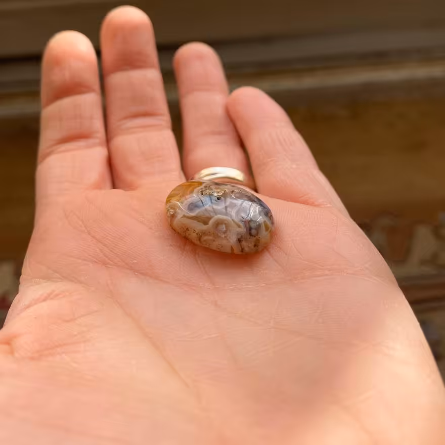 نگین عقیق زرد دست ساز باباقوری