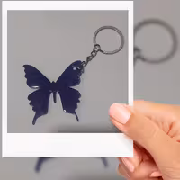 جاسویچیرزینی  پروانه آبی رنگ