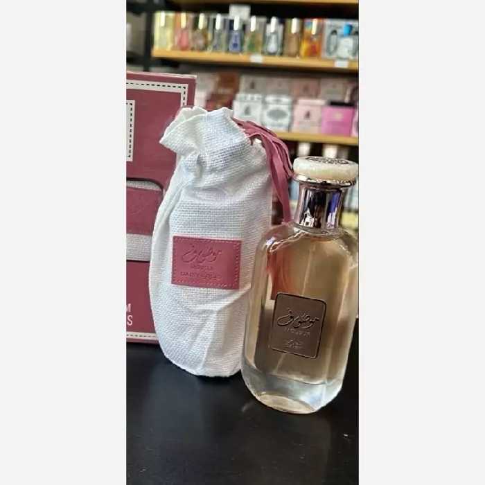 ادکلن موصوف دیزی برند ارض الزعفران