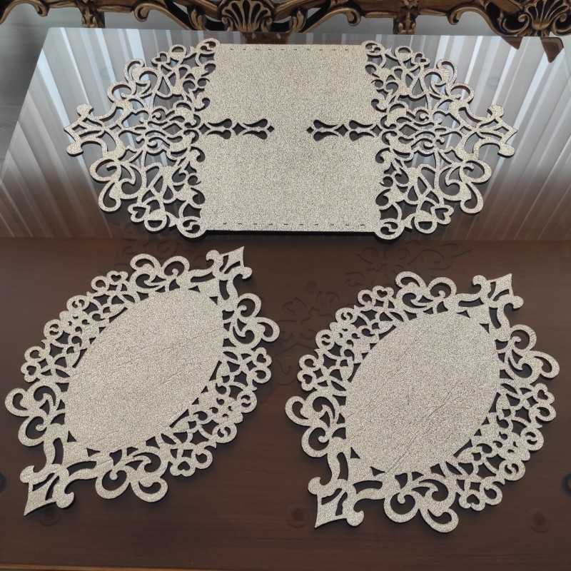 رومیزی چرم اکلیلی بژ