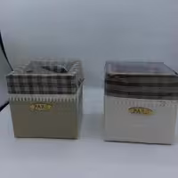 باکس چرمی...محکم و زیبا...قابل استفاده به عنوان جا قاشق و چنگالی...برس...و لوازم آرایشی و نظم دهنده