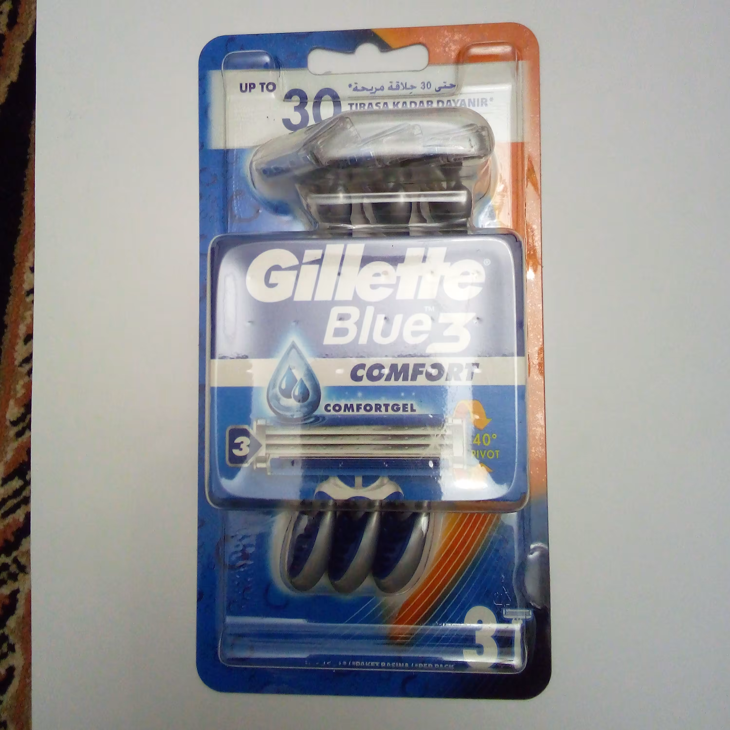 تیغ سه لبه بلوتیری یکبارمصرف ژیلت سه عددی