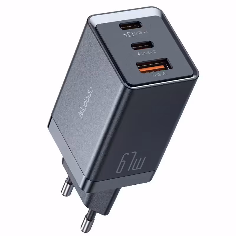 کلگی شارژ فست مک دودو CH-154 GAN 5 Mini Pro 3Port 5A QC4.0 PD3.0 67WMcdodo CH-154 GAN 5 Mini Pro 3Port 5A QC4.0 PD3.0 67W Fast Wall Charger