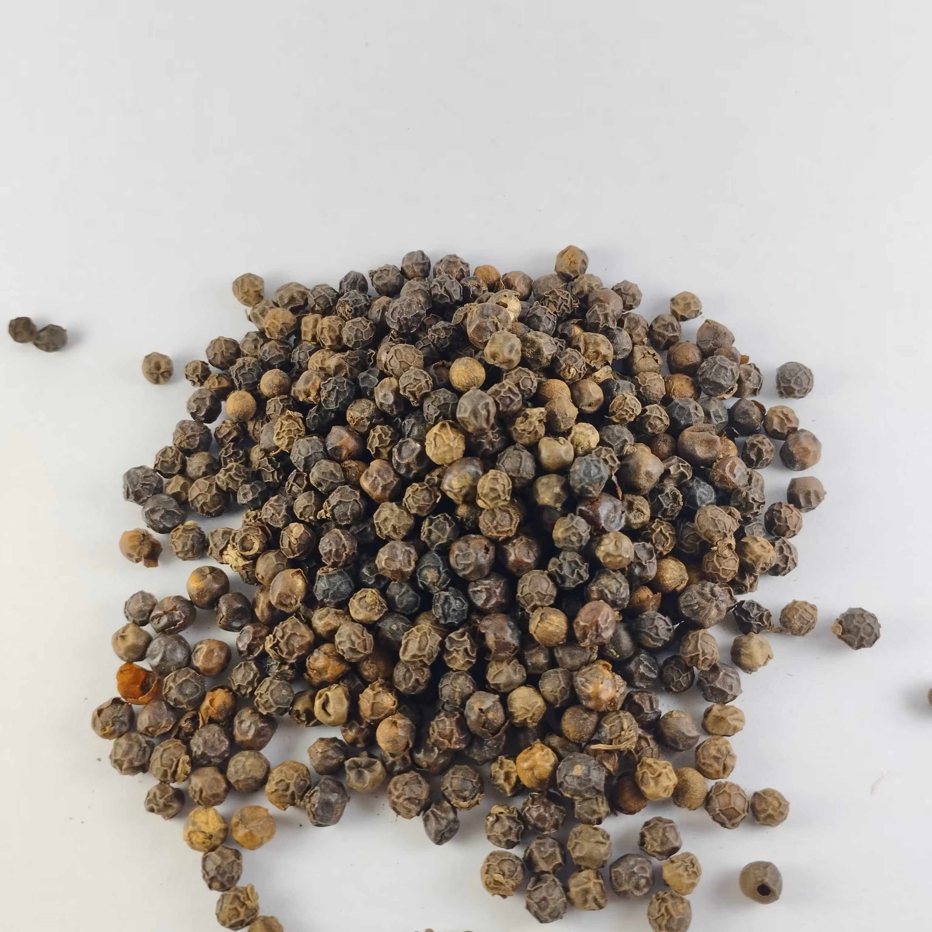 دانه فلفل سیاه اعلا  200 گرمی