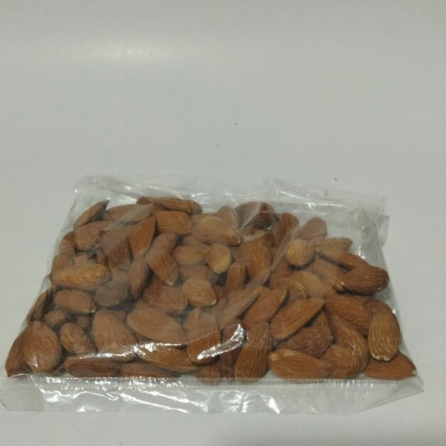 مغز بادام 100 گرمی