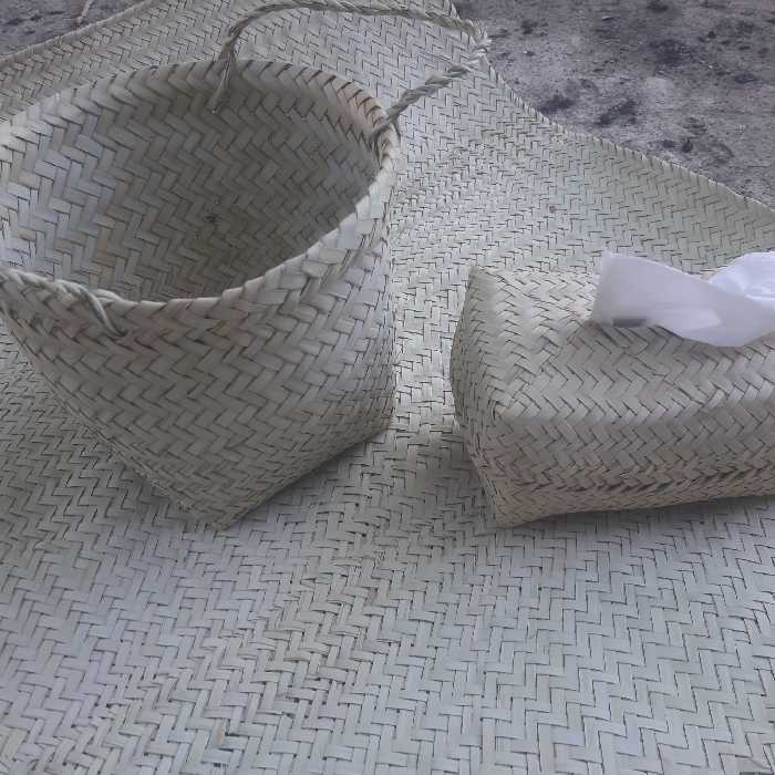 ست سطل و دستمال کاغذی حصیری