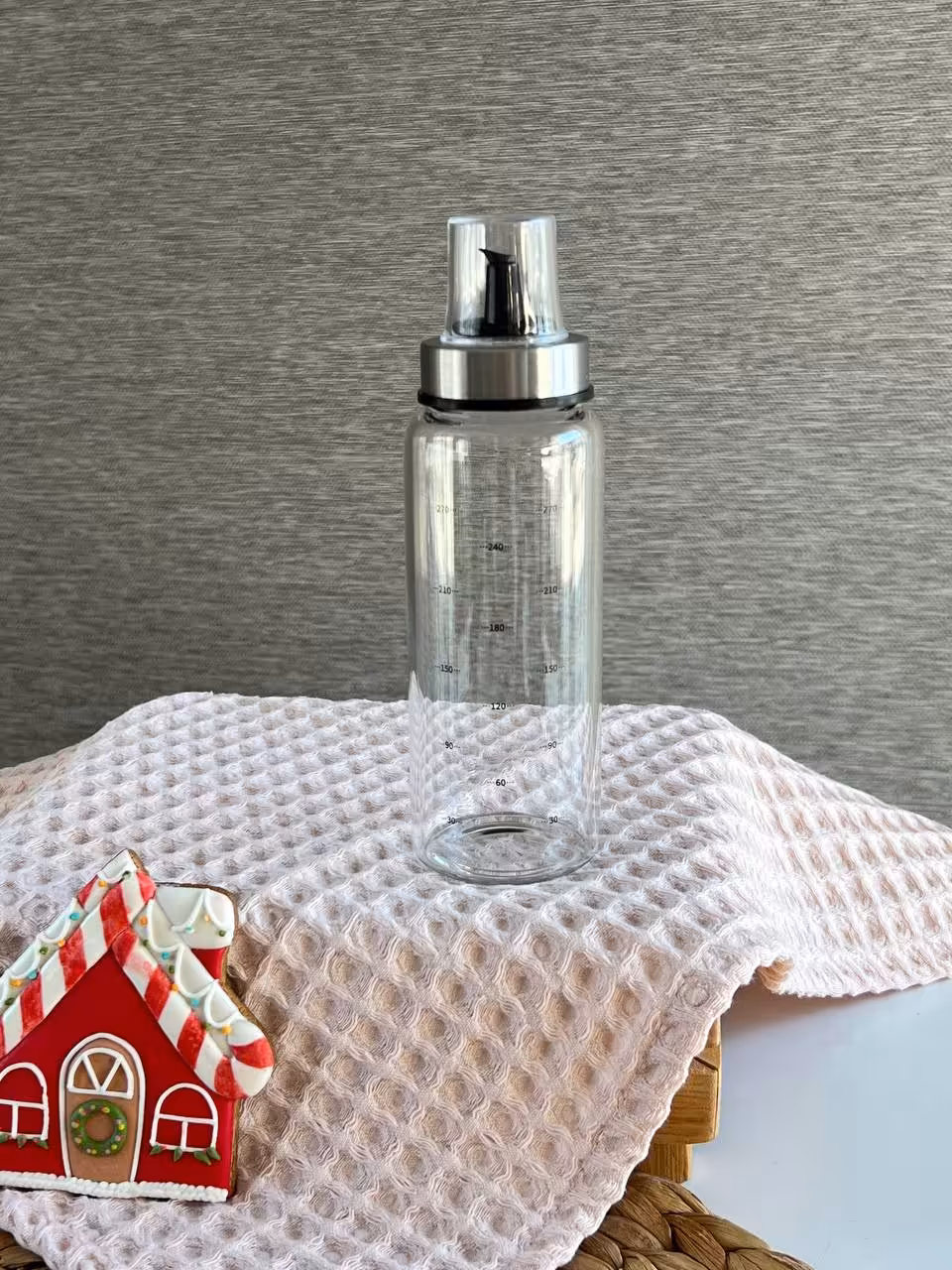 جاروغنی و روغن ریز شیشه ای کد 300- 300 میل