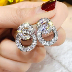 گوشواره حلقه ای نگین دار کدE005
