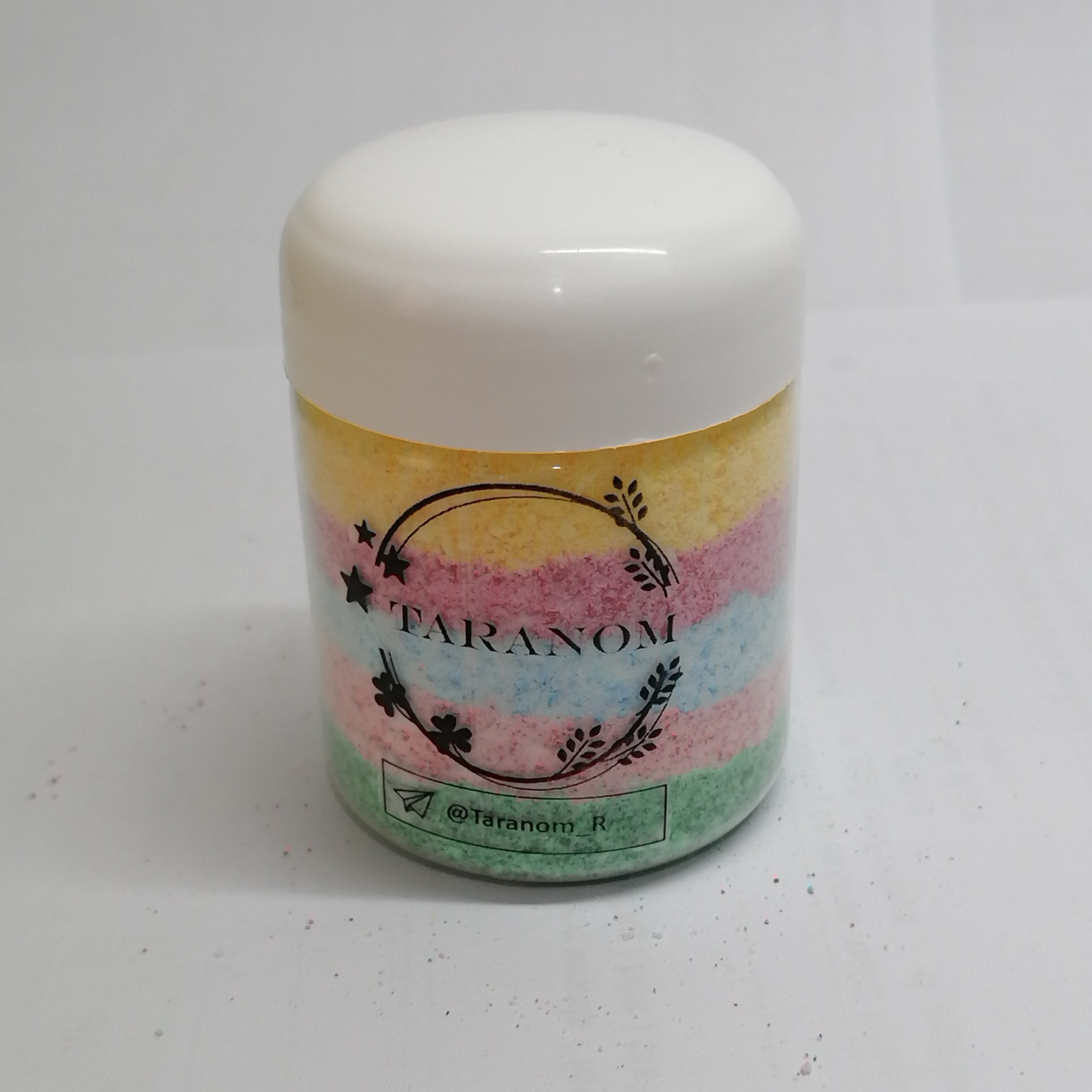 کوکتل پدیکور 70 گرمی رنگین کمانی قابل سفارش با دو اسانس بلوبری و آبنبات 