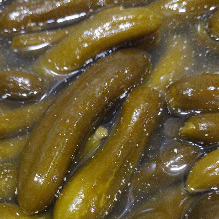 خیارشور نمکی درجه یک 