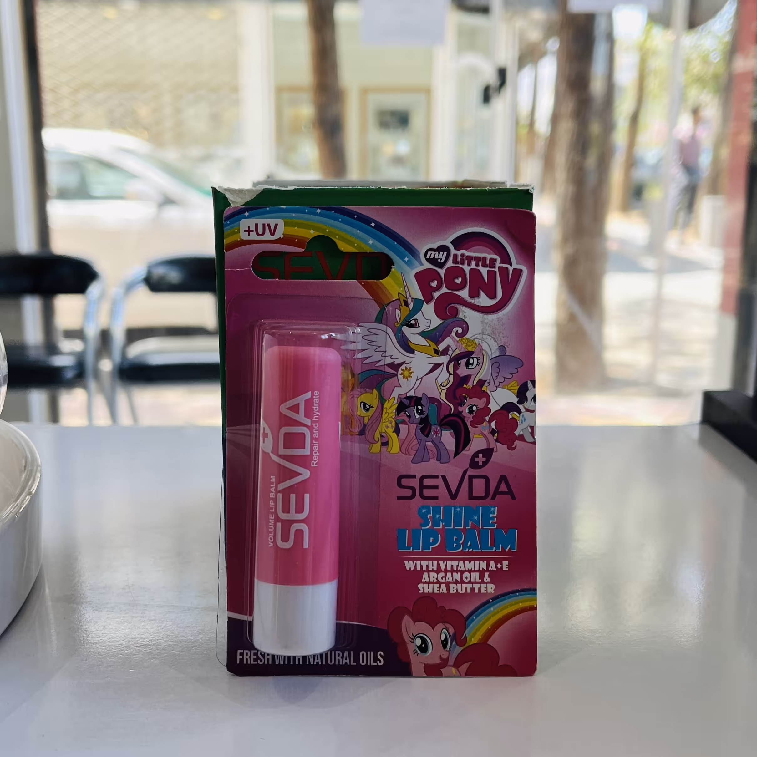 بالم لب سودا مدل ویتامین  A و E  حجم 4.8 گرمی