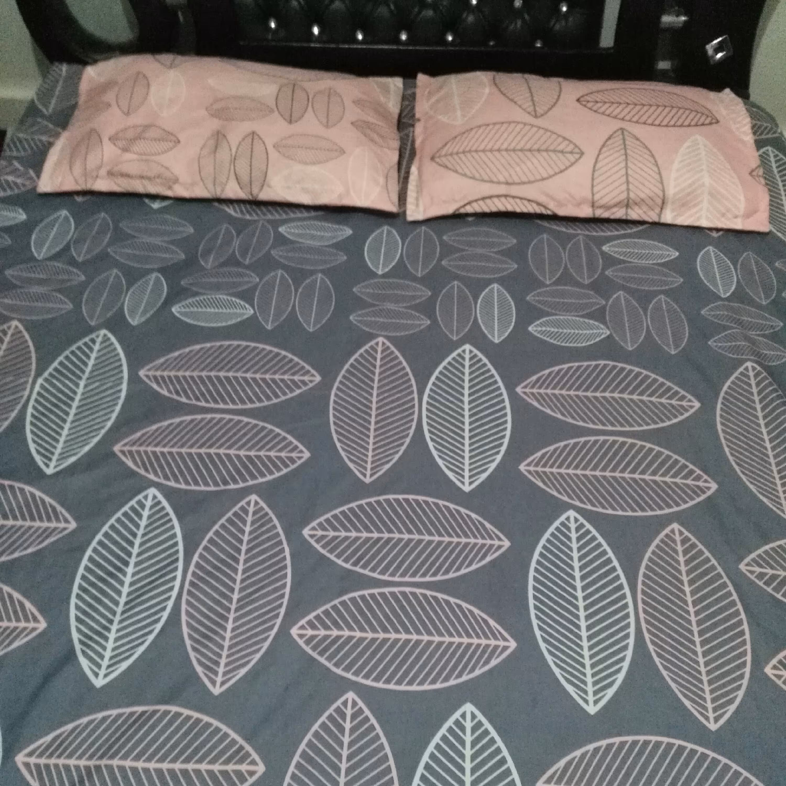 ست روتختی و روبالشتی نخی