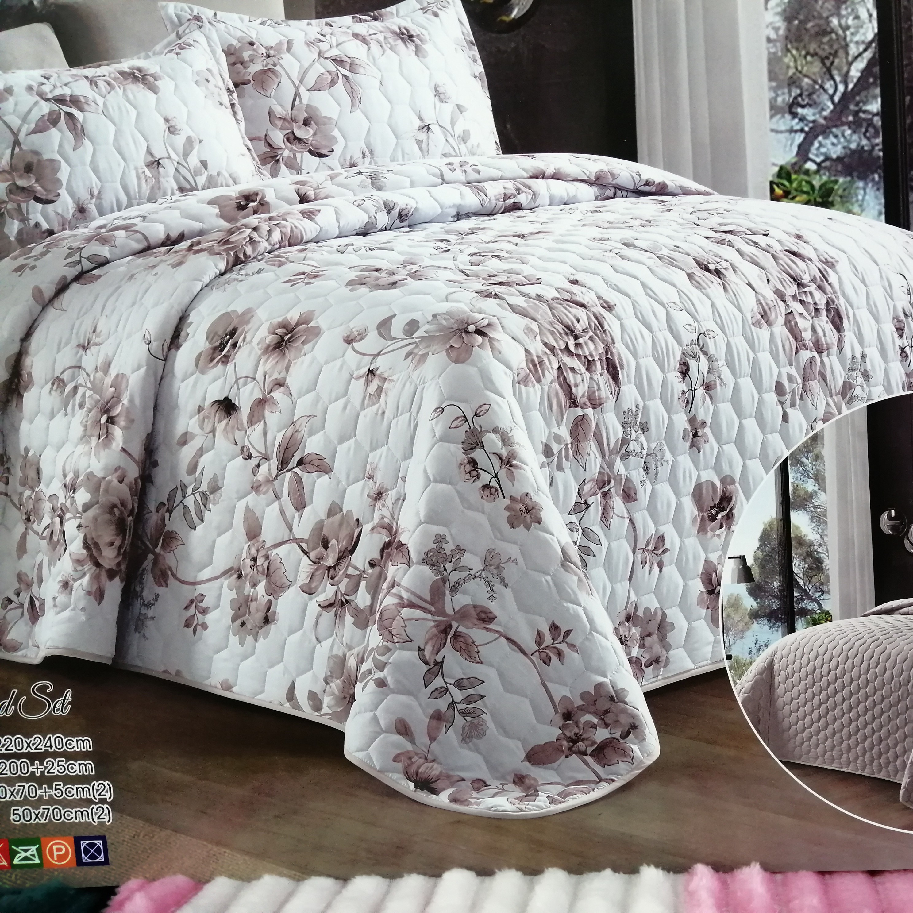 روتختی های جدید خارجی(بهاره) پنبه دوزی دونفره 6 تیکه جنس نخی دورو یک طرف تکرنگ یک طرف گل دار 