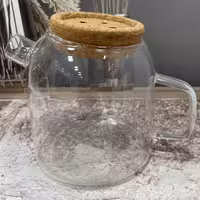 قوری دمنوش صافی دار درب دکمه ای کوچک پیرکس انتی شوک 