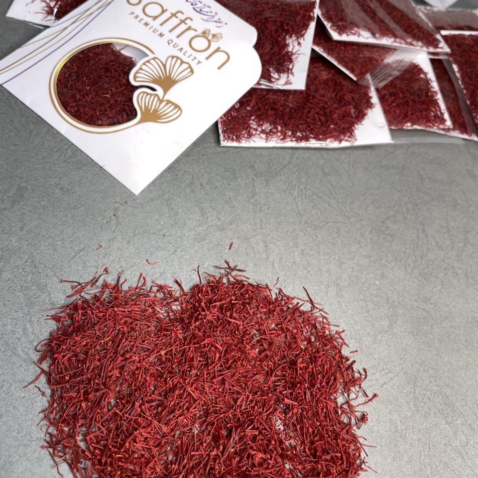 زعفران سرگل دسته پاک باکیفیت بالا