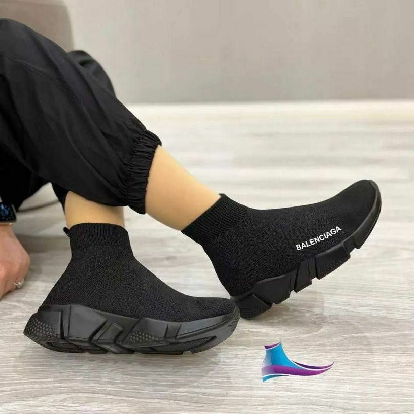 کفش جورابی زنانه و دخترانه 2