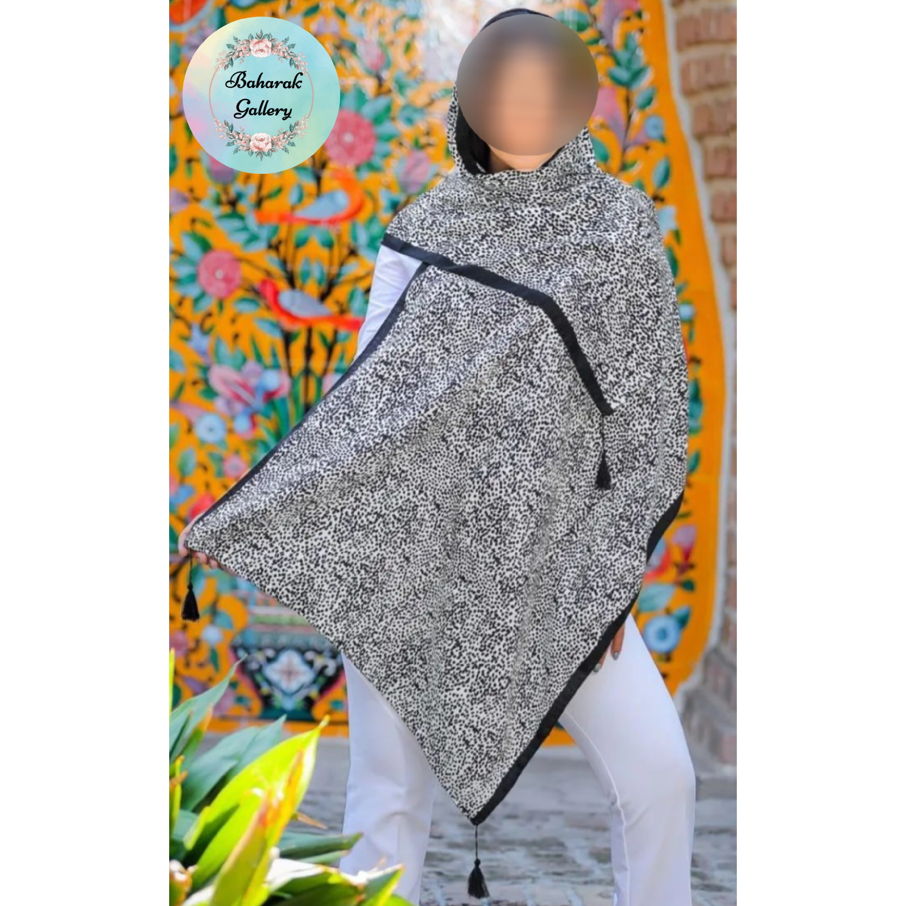 شال نخی سیاه و سفید منگوله دار طرح سنگی خالخالی قواره دار جنس مرغوب و با کیفیت لیز نیست دور دوخت قیمت مناسب ارسال رایگان