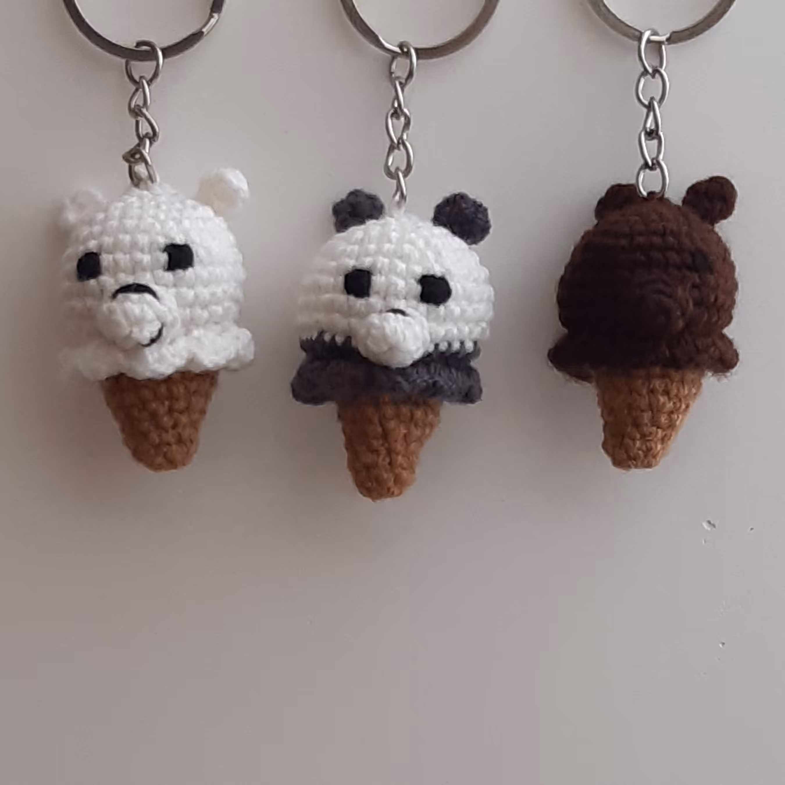 پک 3 عددی آویز و سرکلیدی بافتنی خرس های کله فندقی