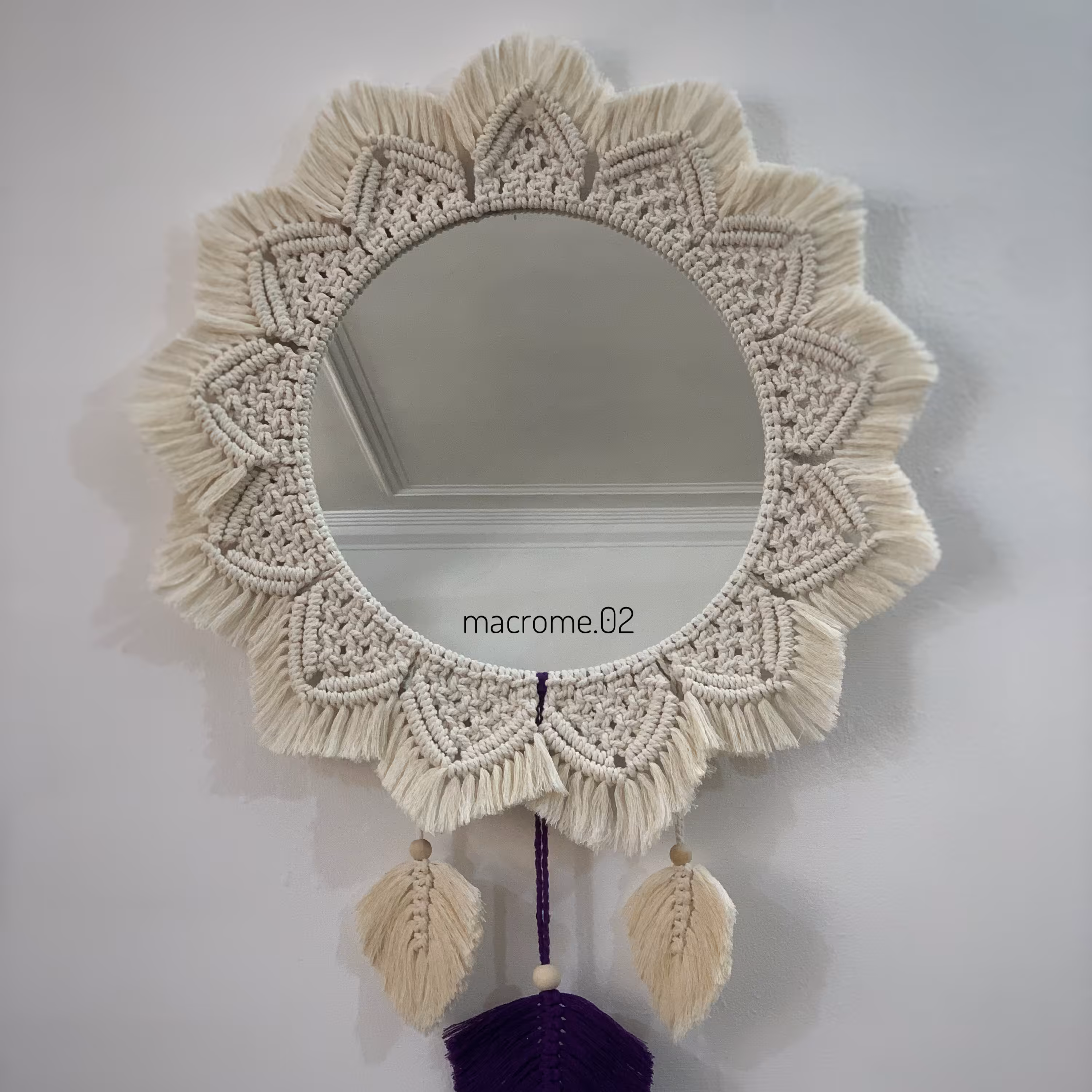 دور آینه ای  طرح گل مکرومه