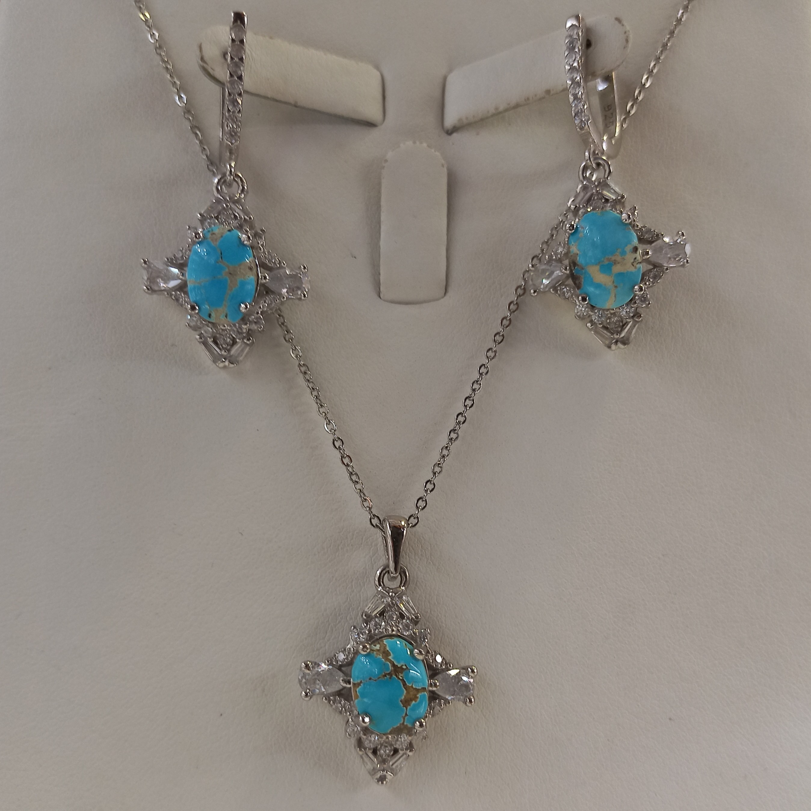 نیمست نقره فیروزه نیشابور عیار 925 روکش طلا سفید 