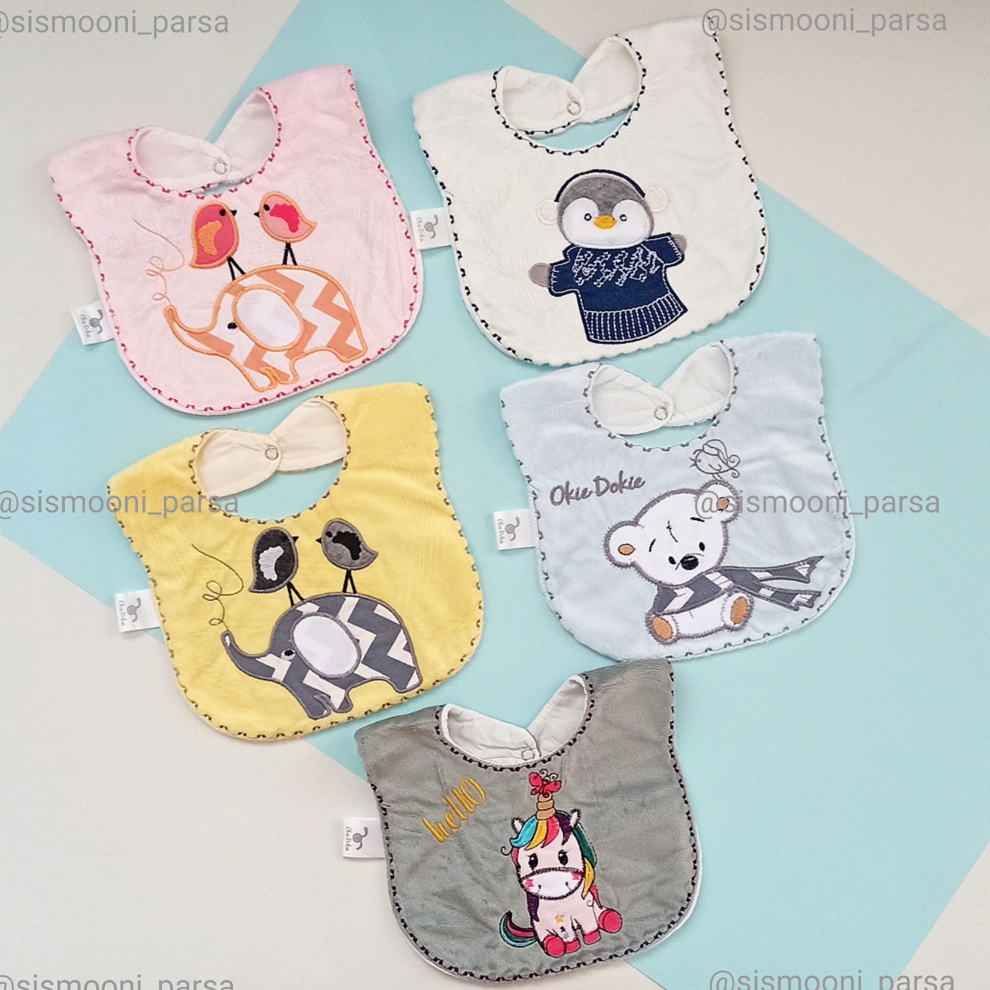 پیشبند نوزادی مخمل با طرح حیوانات