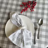 رومیزی مربع 4 نفره چهارخانه درشت طوسی لینن ترک