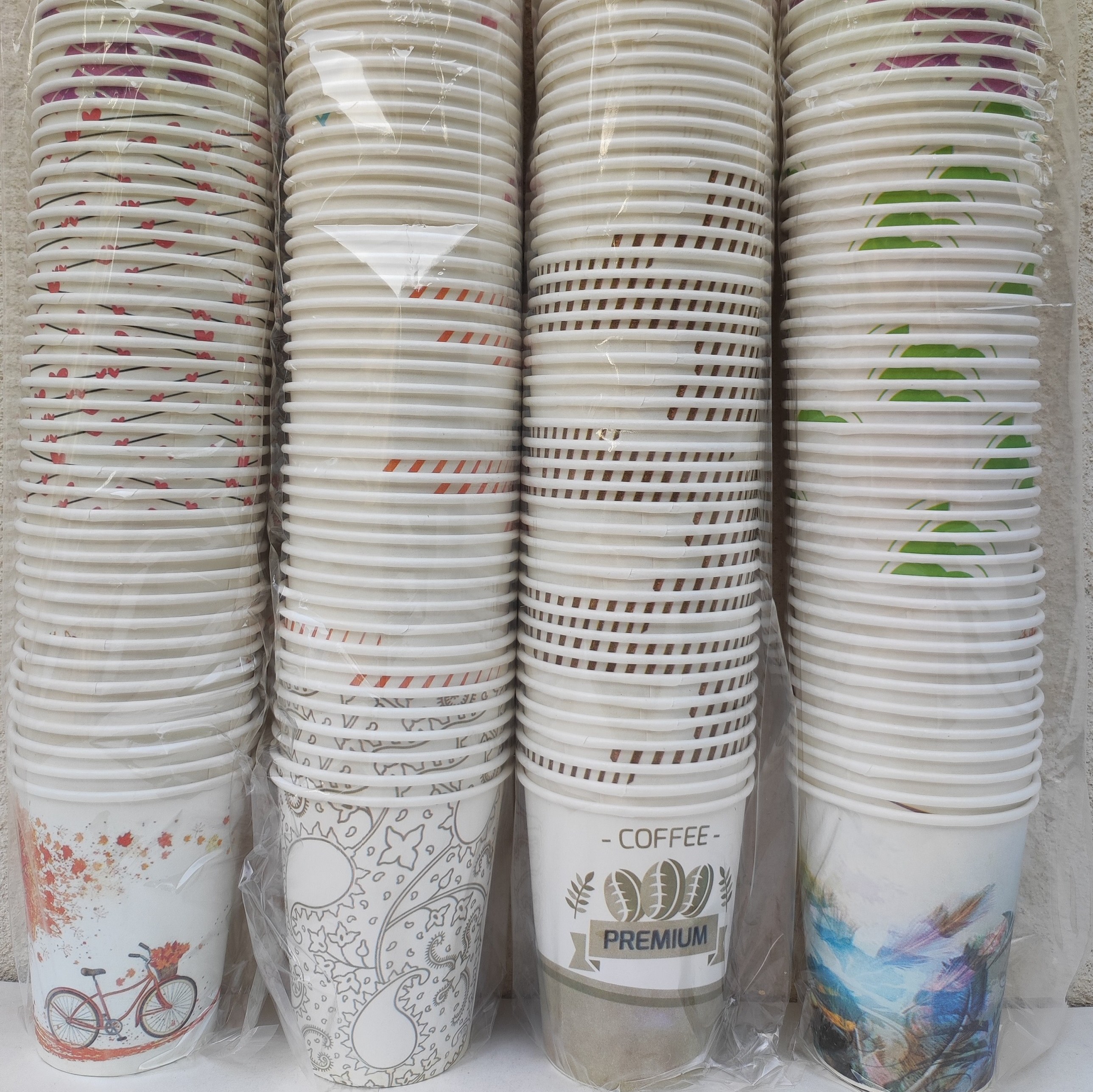 لیوان کاغذی 220 سی سی در بسته های 100 عددی