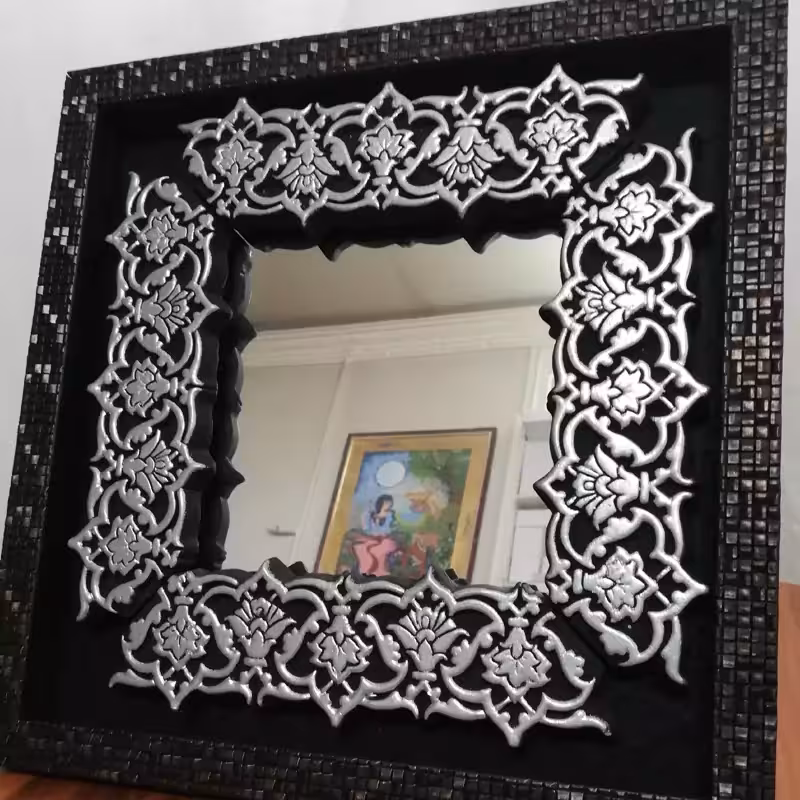 آینه شیک برجسته