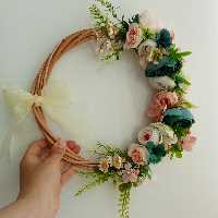 حلقه گل فلورا
