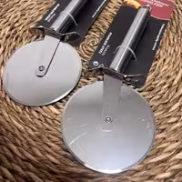 پیتزا بر استیل