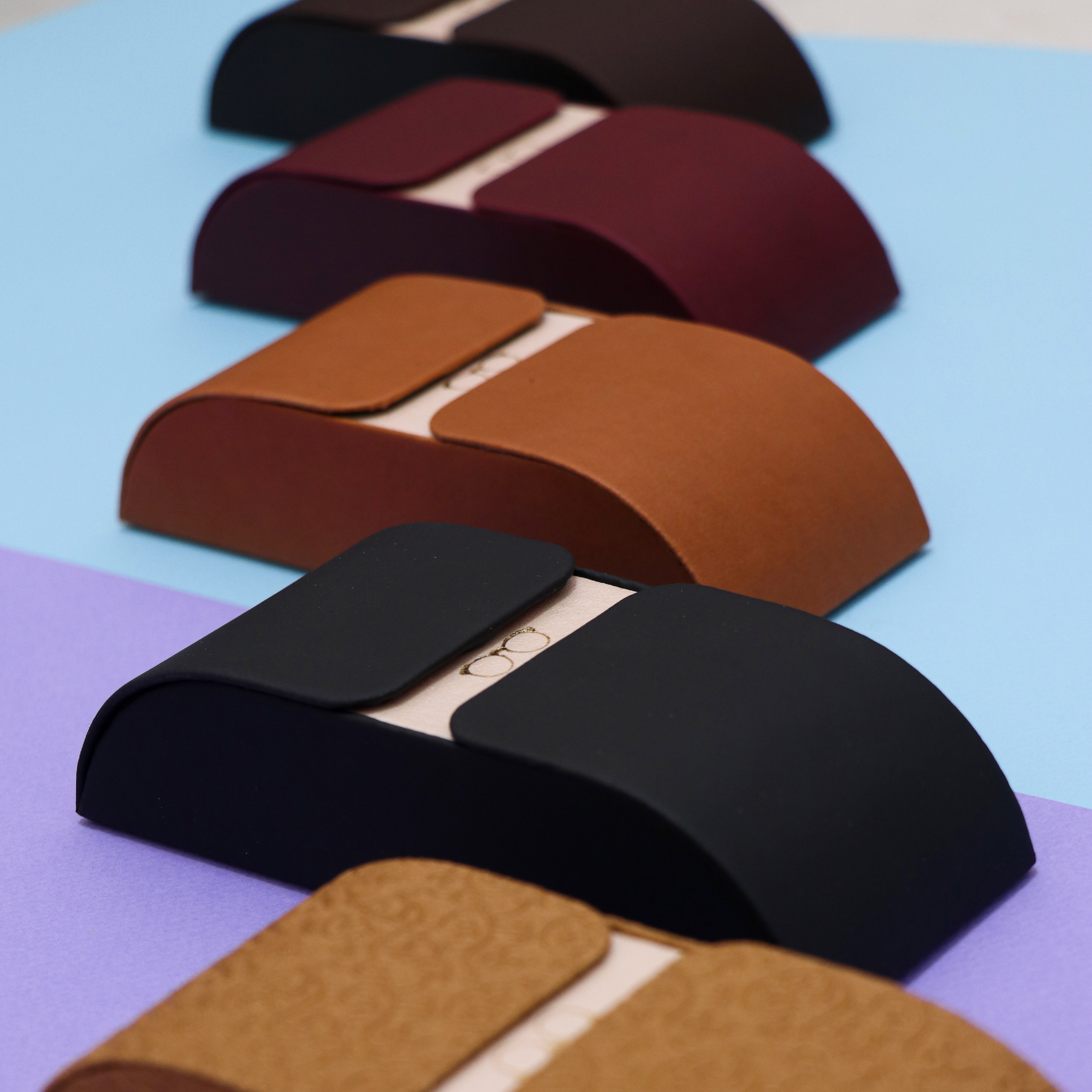 جلد  عینک طبی، هارد، مگنتی، مدل آوا ، زنانه و مردانه