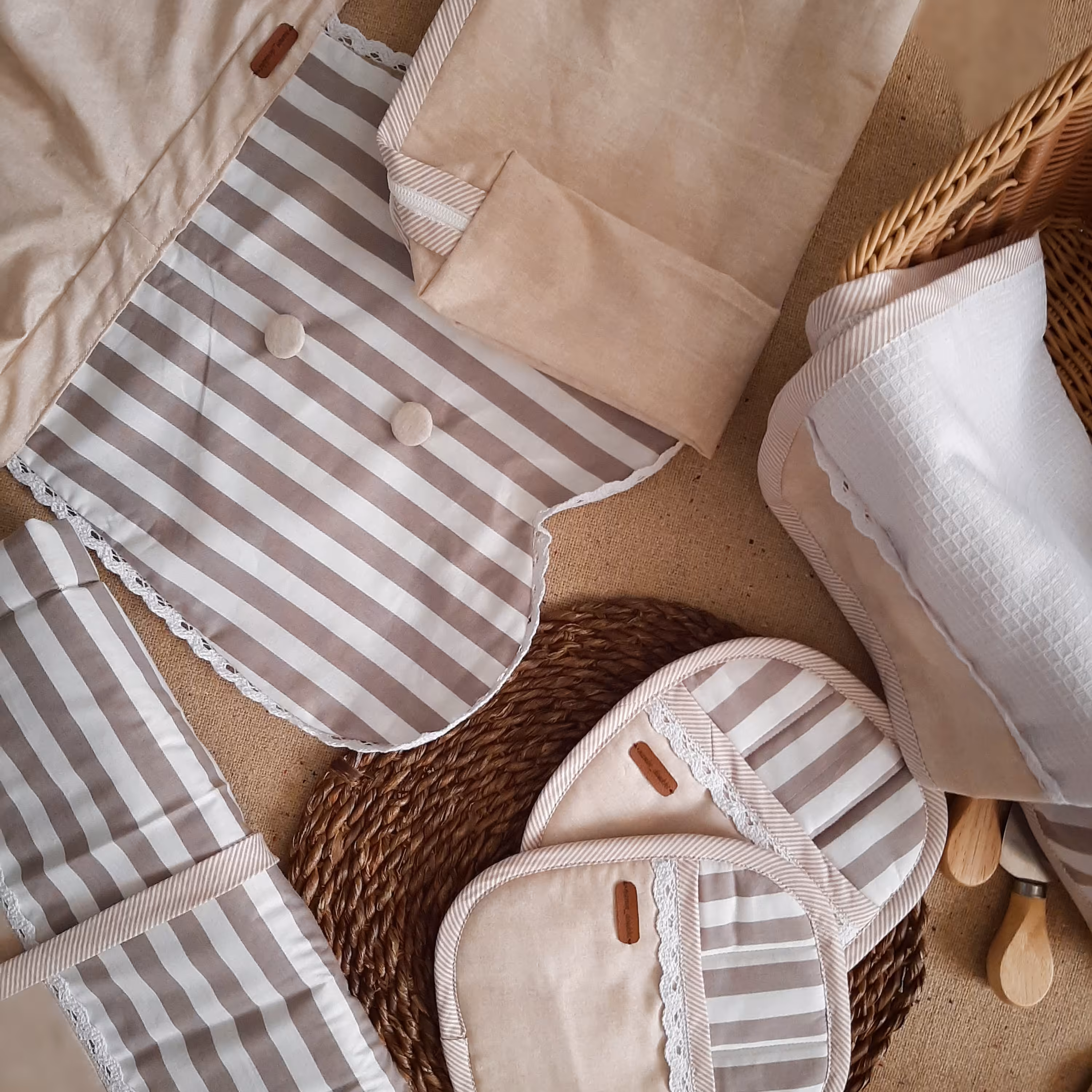 کیف نان .سه لایه . 40در45مخصوص داخل یخچال قابل سفارش در رنگ و طرح سفارشی