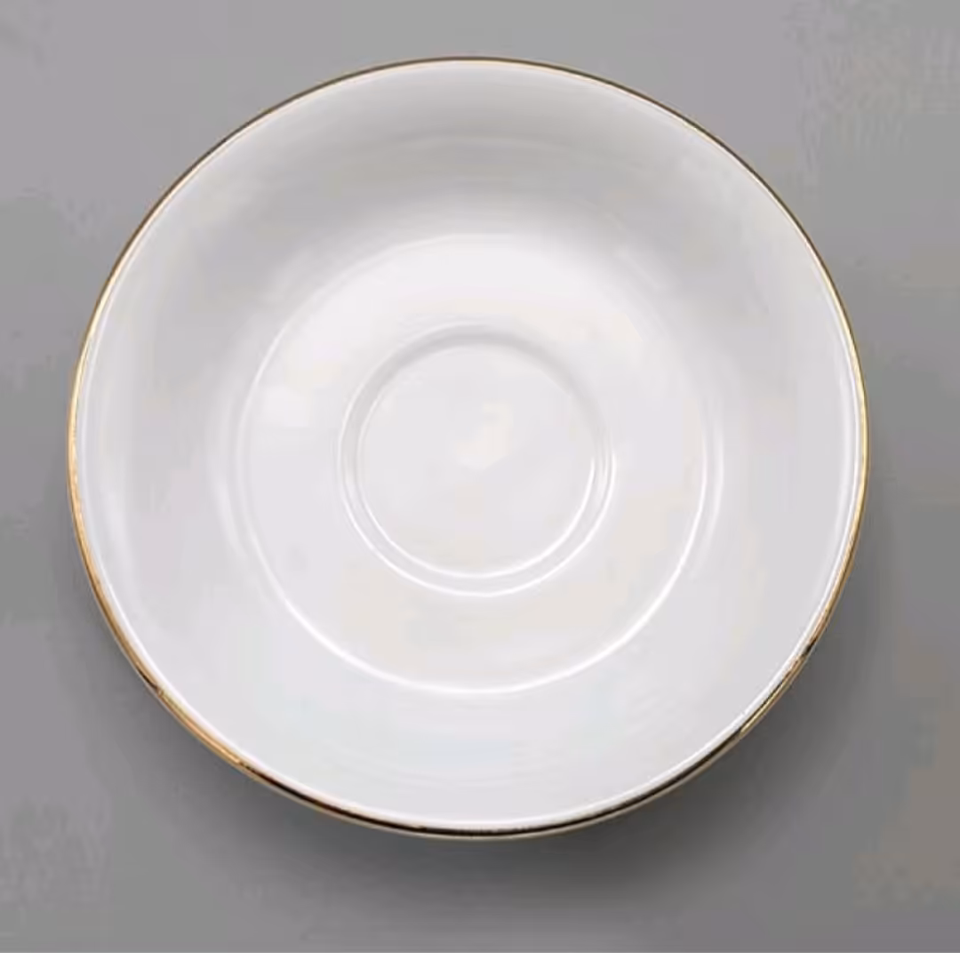 نعلبکی چینی مدل لب طلا تقدیس بسته6عددی