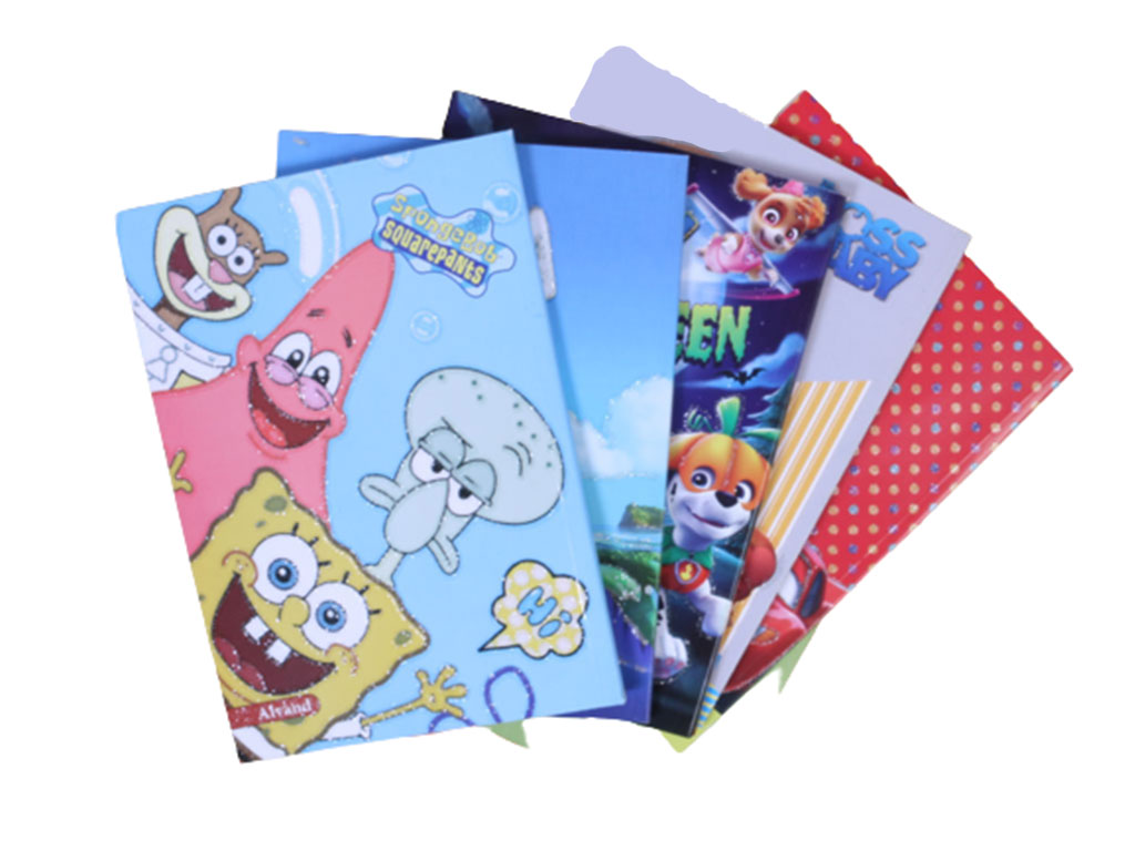 دفتر مشق چسبی 50 برگ با جلد گلاسه فانتزی اکلیلی الوند