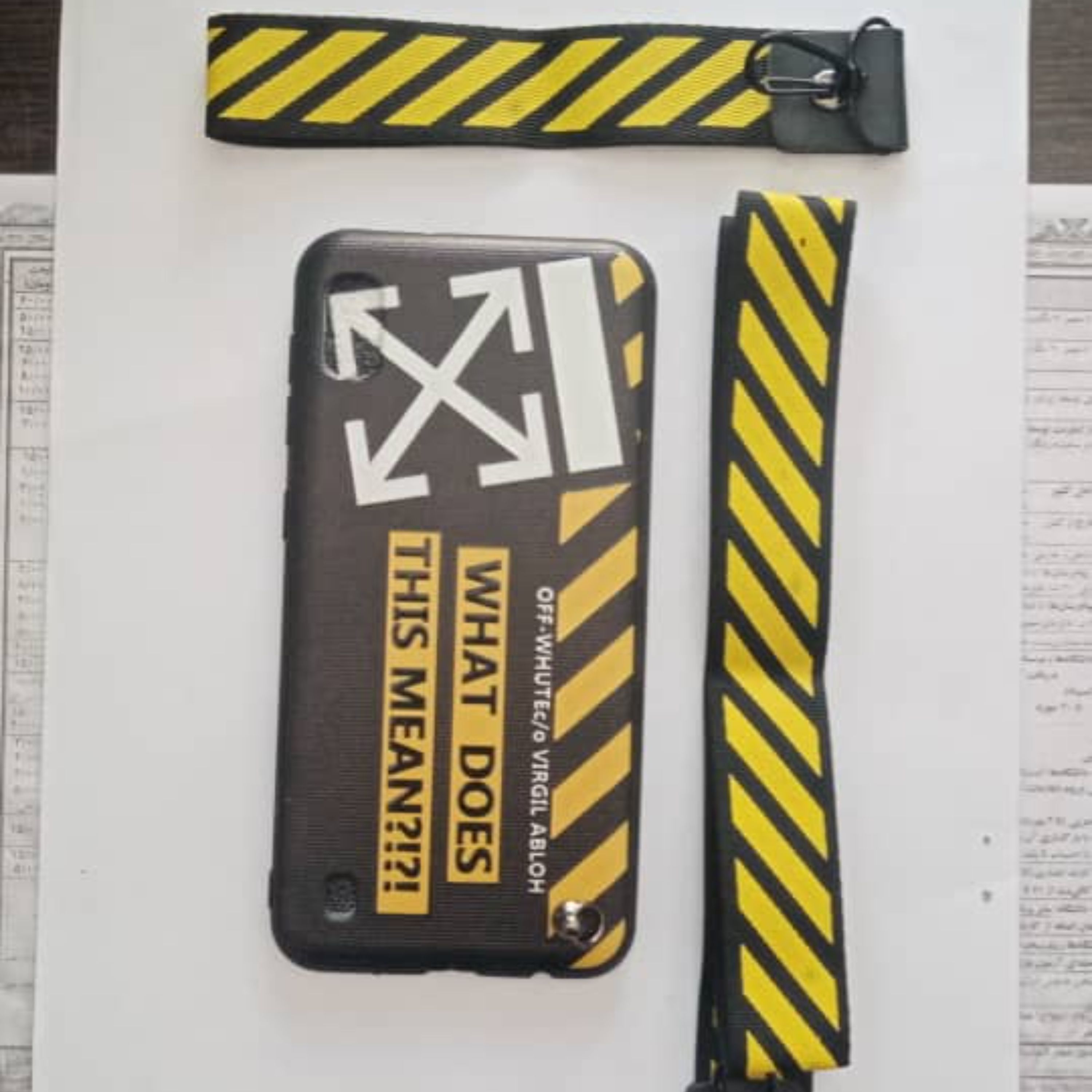 قاب گوشی سامسونگ مدل A10 به همراه آویز 