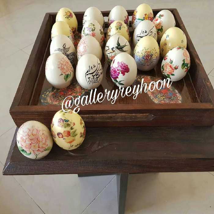 تخم مرغ سفالی با تم کرم