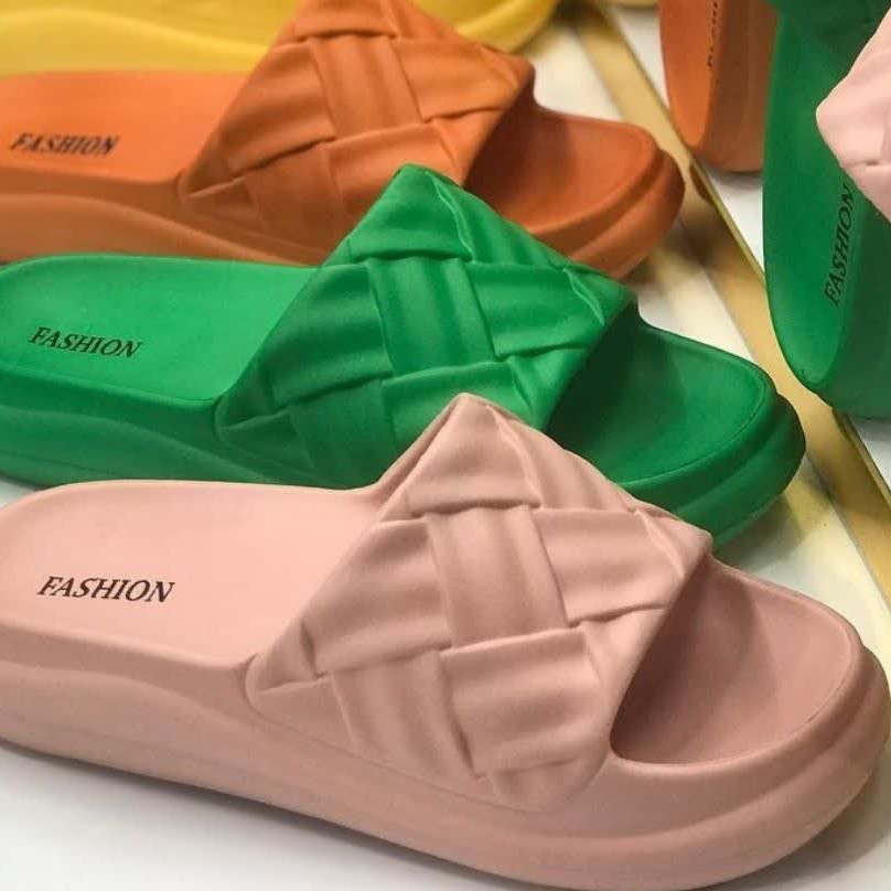 دمپایی حصیری  