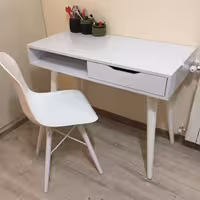 میز تحریر مطالعه آرایش کم جا با پایه های مخروطی جدا شونده و باز شو