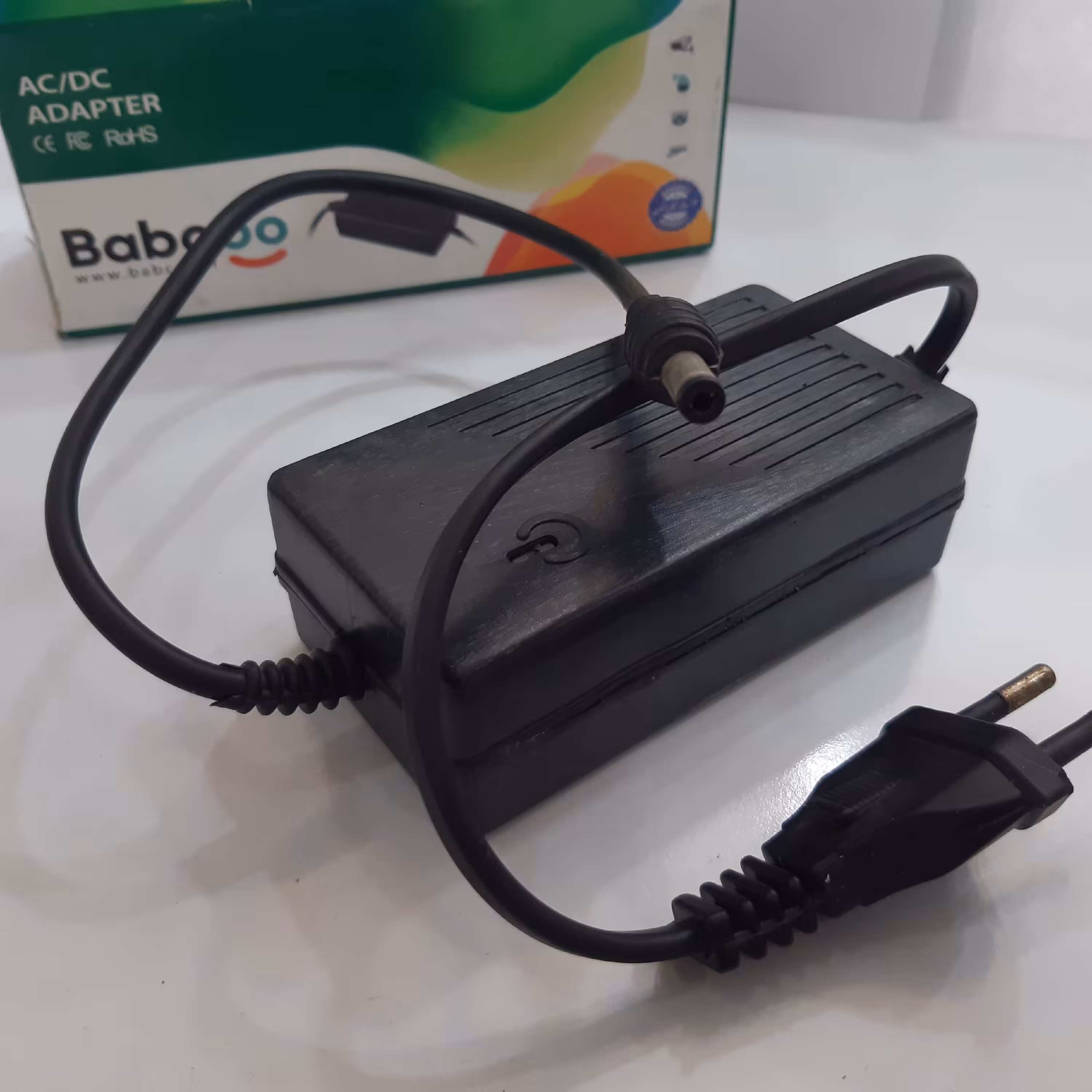 آداپتور 12 ولت 2 آمپر