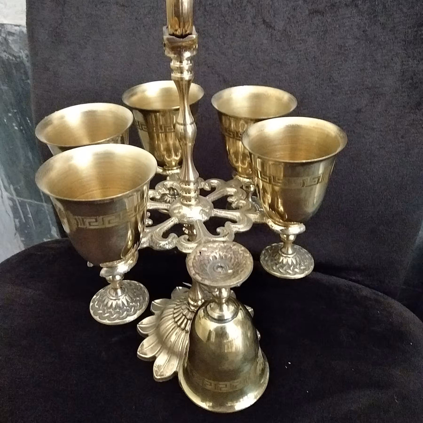 ست استند و استکان برنزی 