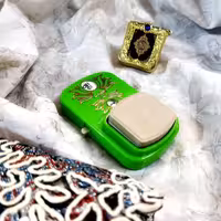 مهر رکعت شمار کلید دار ثامن رنگ سبز  به همراه مهر یدک