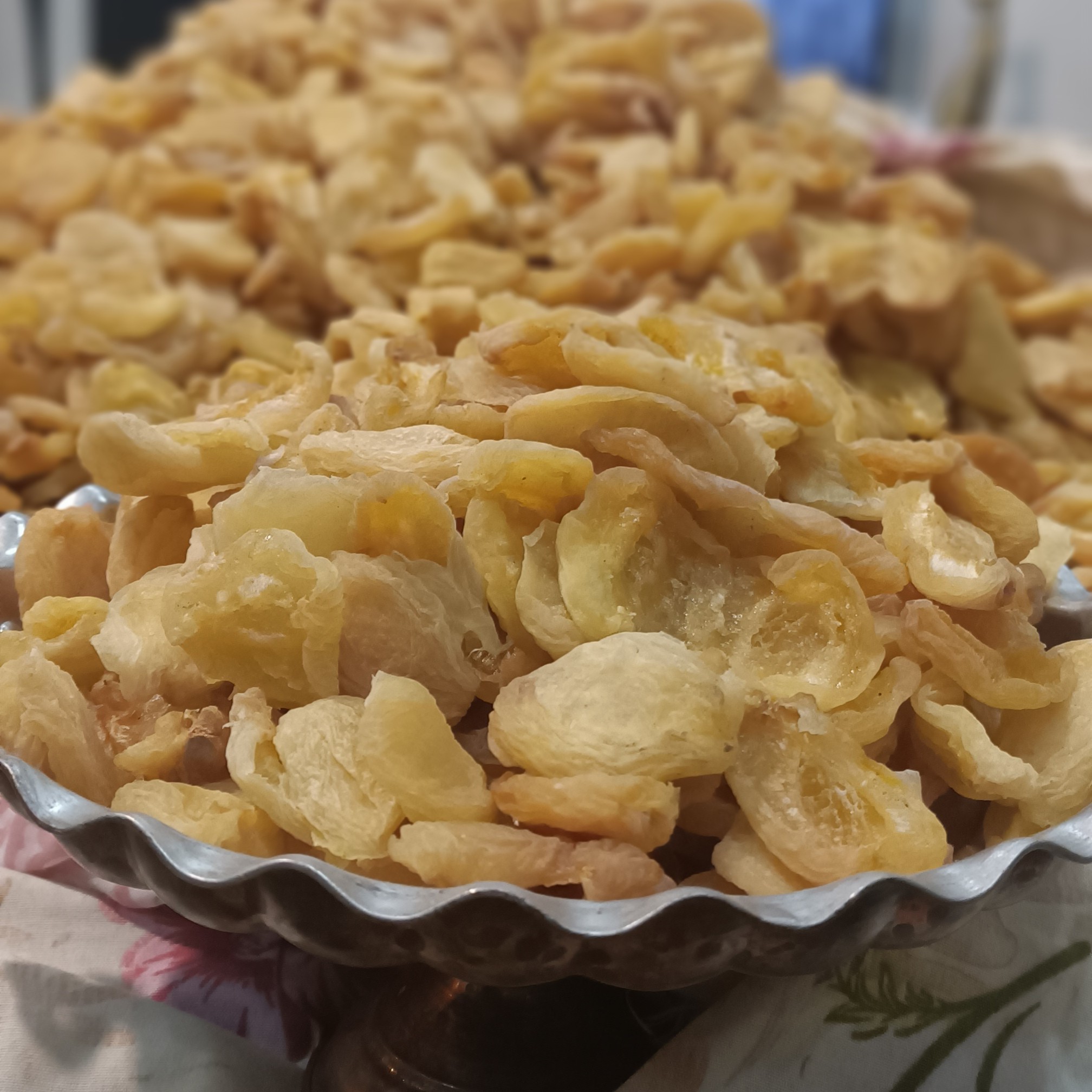 برگ زرد آلو میوه خشک برگه قیصی آلو خشک