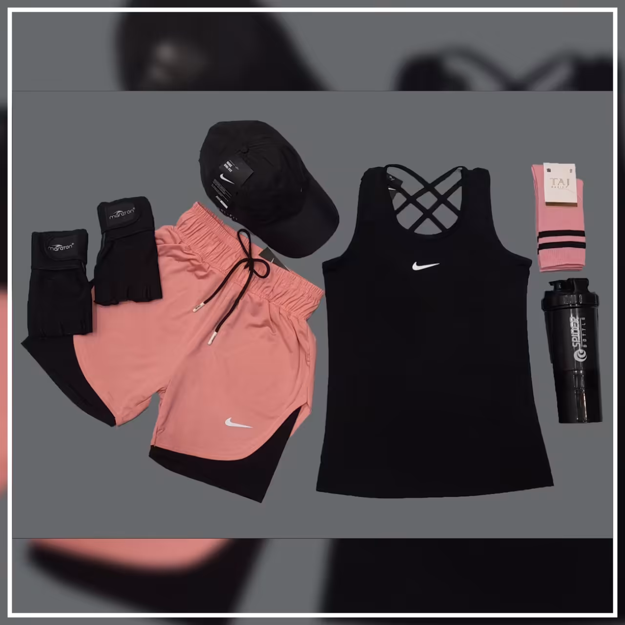 ست تاپ پشت بندی و شورتک کشاله دار فلامنت 