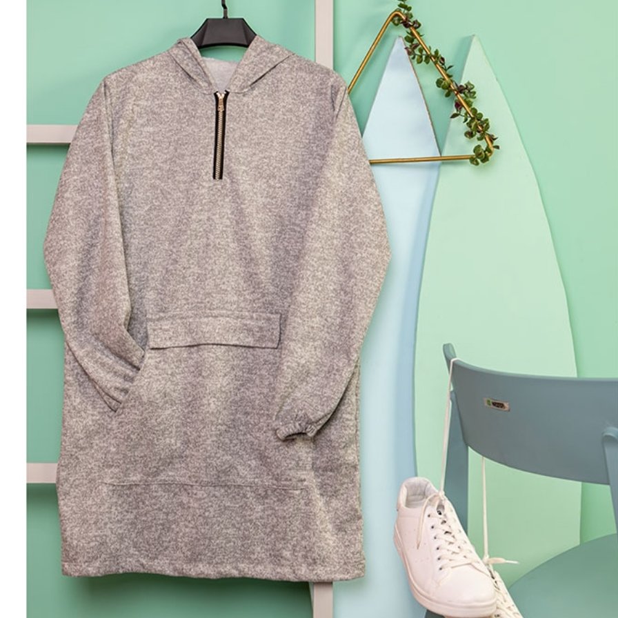 هودی زنانه جنس آنغوره  جیباز رو زیپ دار  کلاه دار 