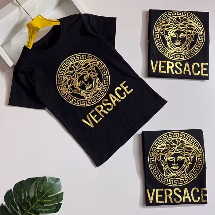 تیشرت تک اسپورت تک رنگ مشکی شیک و لاکچری جنس پنبه سوپر درجه یک مناسب حدود سنی6 تا 12 سال 