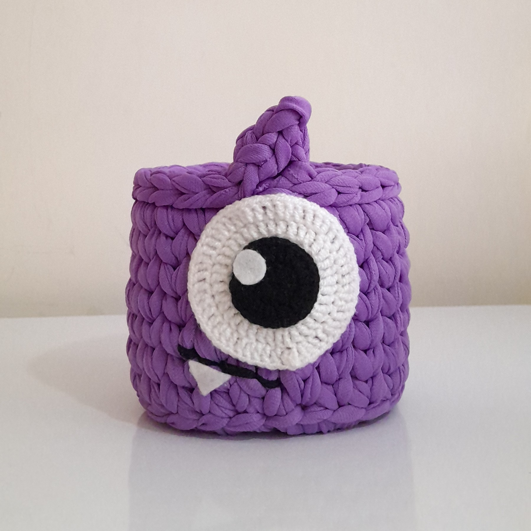 سبد تریکو هیولایی بنفش 