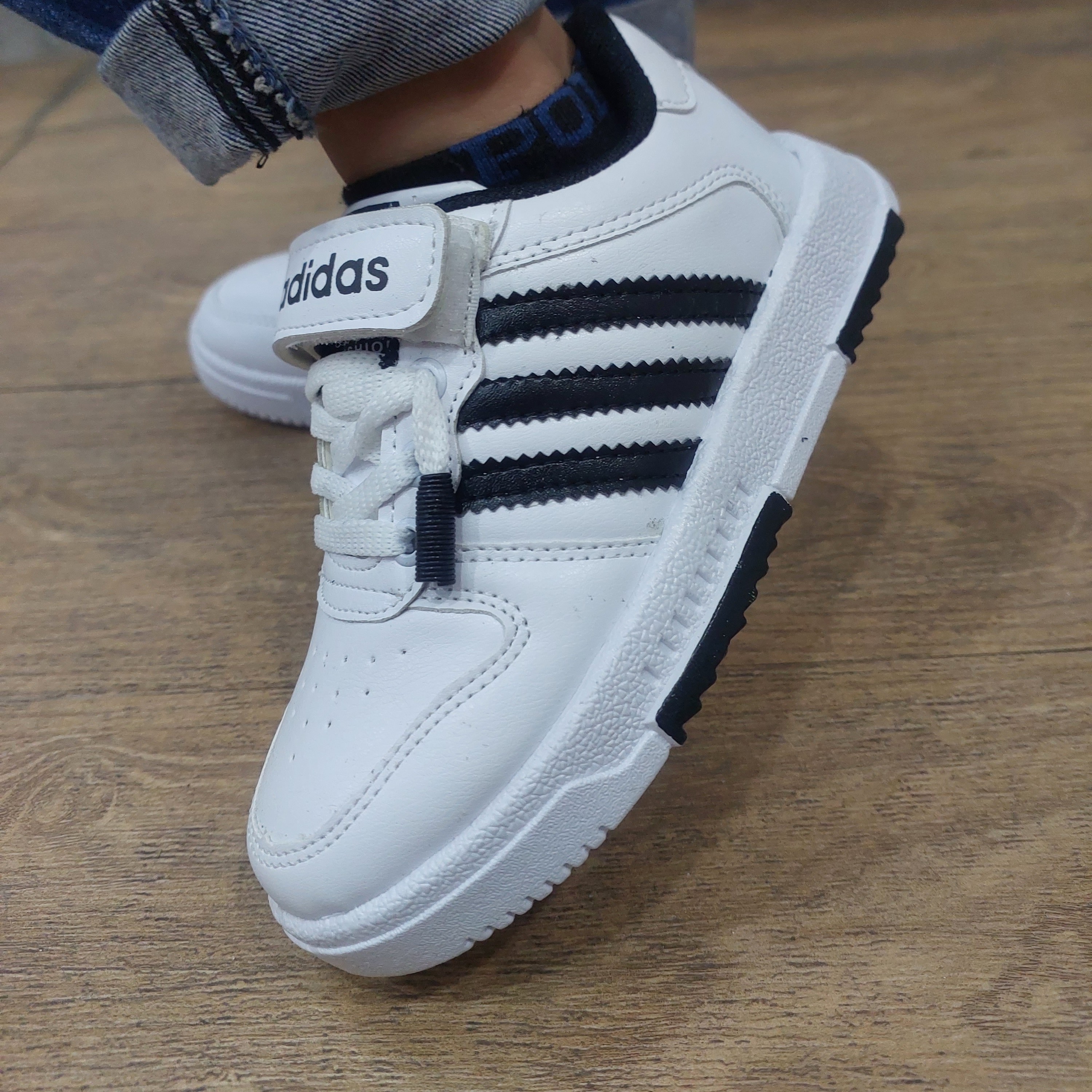 کفش کودکانه آدیداس